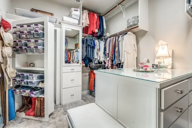 Projects: Model Home photo 10